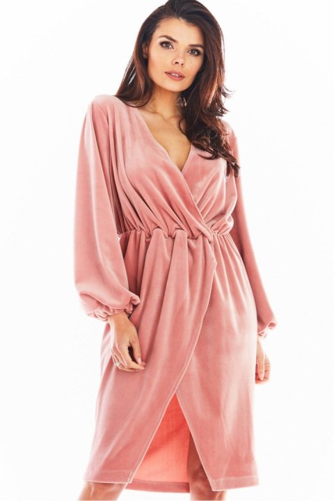 Sukienka Model A406 Welur Pink - awama Sukienka Model A406 Welur Pink - awama