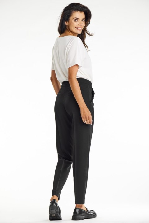 Spodnie Damskie Model A675 Black - awama Spodnie Damskie Model A675 Black - awama