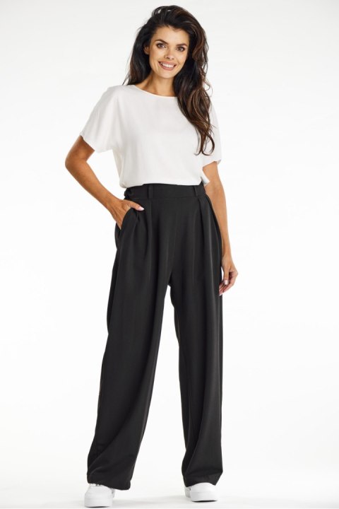 Spodnie Damskie Model A674 Black - awama Spodnie Damskie Model A674 Black - awama