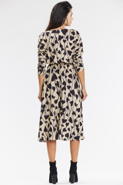 Sukienka Model A666 Beige/Black Hearts - awama Sukienka Model A666 Beige/Black Hearts - awama