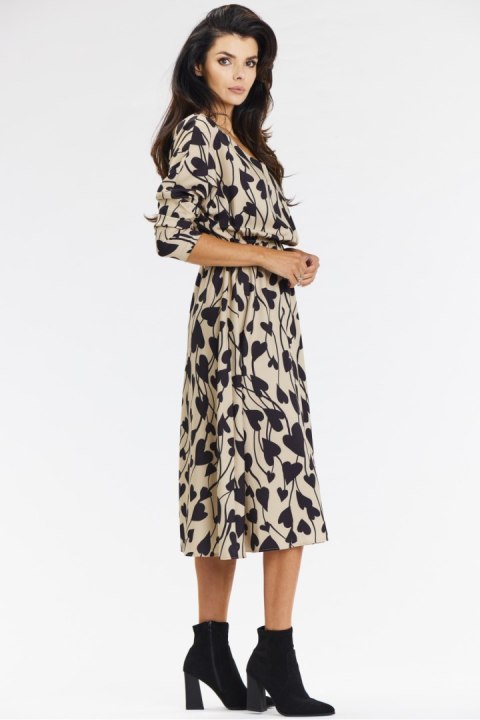 Sukienka Model A666 Beige/Black Hearts - awama Sukienka Model A666 Beige/Black Hearts - awama