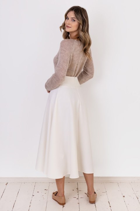Sweter Damski Model SWE320 Beige - MKM Sweter Damski Model SWE320 Beige - MKM