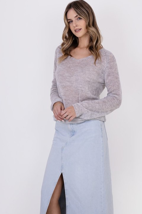 Sweter Damski Model SWE320 Light Grey - MKM Sweter Damski Model SWE320 Light Grey - MKM