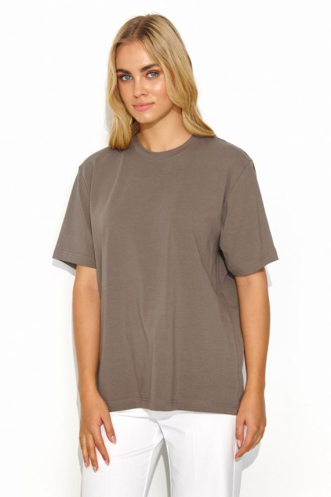 T-shirt Damski Model M826 Brown - Makadamia T-shirt Damski Model M826 Brown - Makadamia