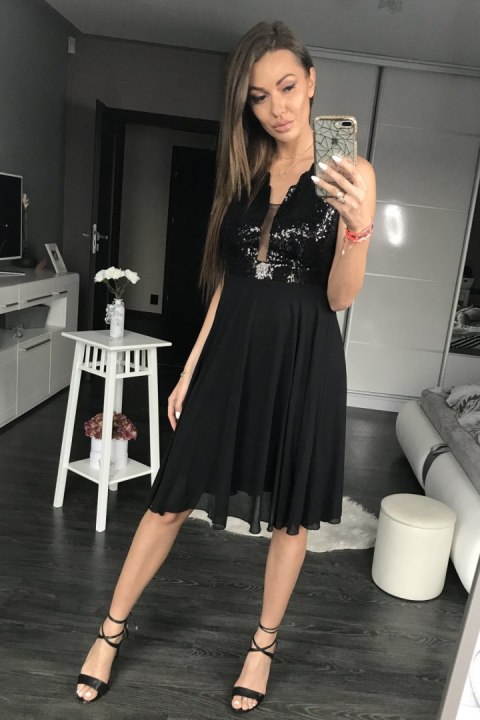 Sukienka Model 17806 Black - YourNewStyle Sukienka Model 17806 Black - YourNewStyle