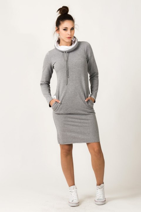 Sukienka Model Kaja 7 Light Grey/White - Tessita Sukienka Model Kaja 7 Light Grey/White - Tessita