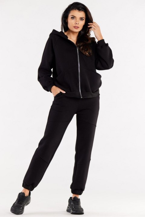 Spodnie Dresowe Model M325 Black - Infinite You Spodnie Dresowe Model M325 Black - Infinite You
