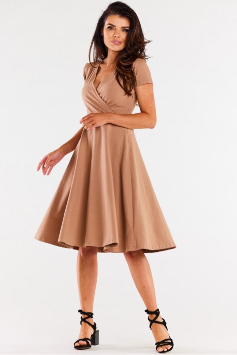 Sukienka Model M292 Beige - Infinite You Sukienka Model M292 Beige - Infinite You