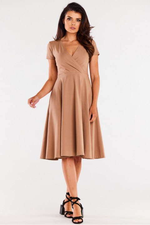 Sukienka Model M292 Beige - Infinite You Sukienka Model M292 Beige - Infinite You