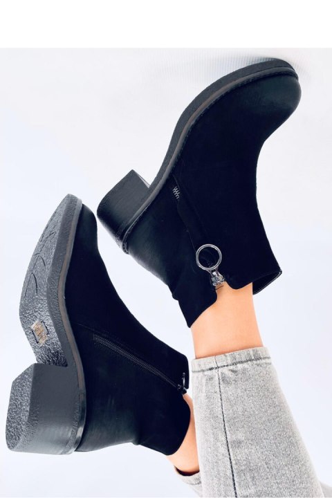 Botki na niskim obcasie nubuk LEVERE BLACK - Inello Botki na niskim obcasie nubuk LEVERE BLACK - Inello