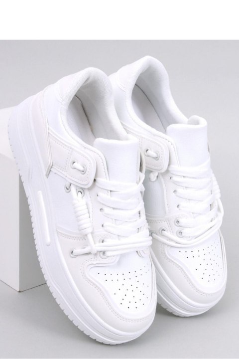 Sneakersy na wysokiej podeszwie CLAVELL WHITE - Inello Sneakersy na wysokiej podeszwie CLAVELL WHITE - Inello