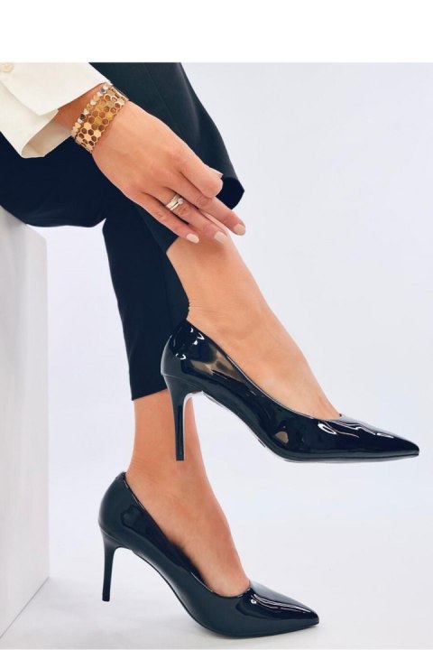 Czółenka na szpilce lakierowane CHARLOTTE BLACK - Inello Czółenka na szpilce lakierowane CHARLOTTE BLACK - Inello