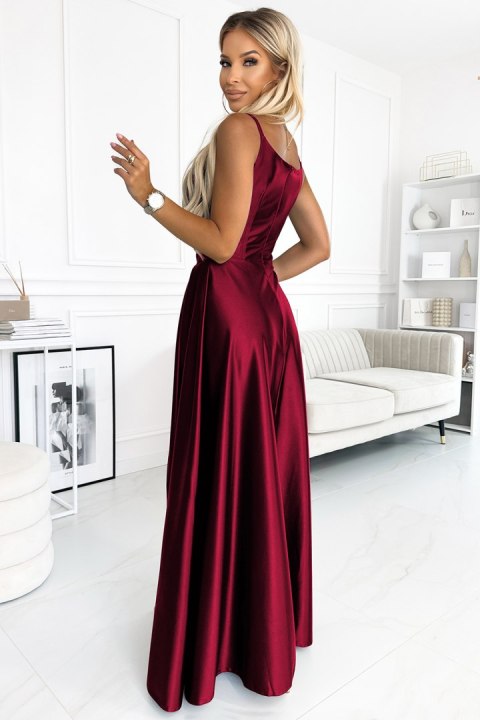 Sukienka Model Chiara 299-13 Bordo Satyna - Numoco Sukienka Model Chiara 299-13 Bordo Satyna - Numoco