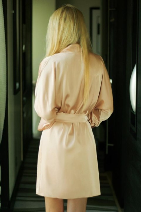 Szlafrok Podomka Model Panama satyna Nude - Kalimo Szlafrok Podomka Model Panama satyna Nude - Kalimo
