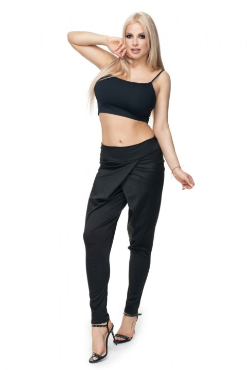 Spodnie Damskie Model 0106 Black - PeeKaBoo Spodnie Damskie Model 0106 Black - PeeKaBoo