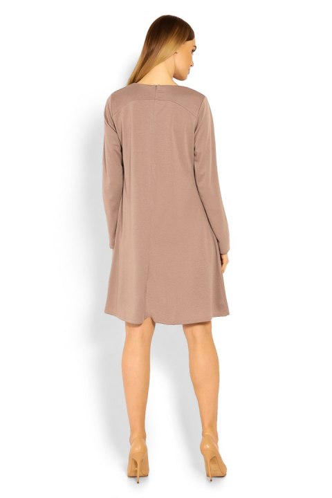 Sukienka Model 1359 Cappuccino - PeeKaBoo Sukienka Model 1359 Cappuccino - PeeKaBoo