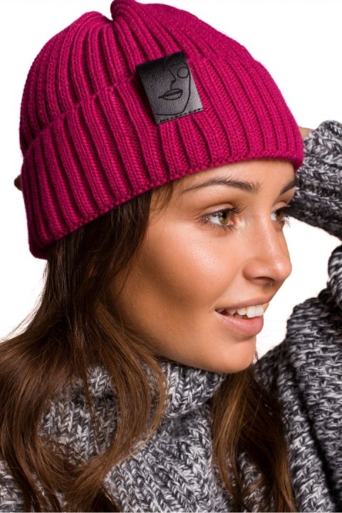 Czapka Damska Model BK059 Malina - BE Knit Czapka Damska Model BK059 Malina - BE Knit