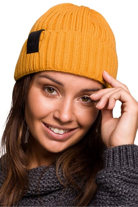 Czapka Damska Model BK059 Yellow - BE Knit Czapka Damska Model BK059 Yellow - BE Knit