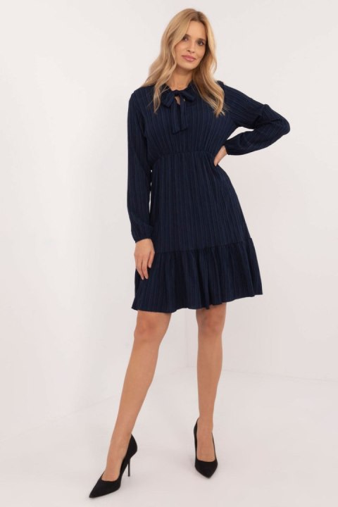 Sukienka Model TW-SK-BI-CB3331.88 Navy - Och Bella Sukienka Model TW-SK-BI-CB3331.88 Navy - Och Bella