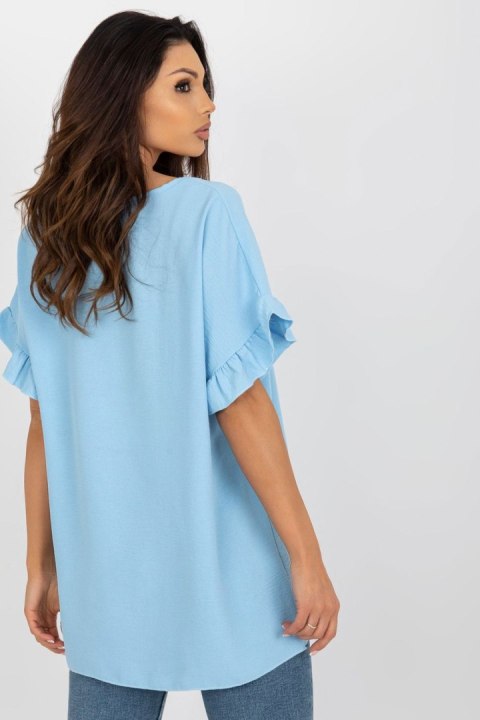 Bluzka Model DHJ-BZ-8336.04 Light Blue - Italy Moda Bluzka Model DHJ-BZ-8336.04 Light Blue - Italy Moda