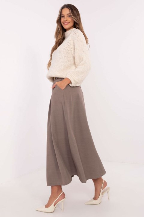 Spódnica Model DHJ-SD-19720.83 Dark Beige - Italy Moda Spódnica Model DHJ-SD-19720.83 Dark Beige - Italy Moda