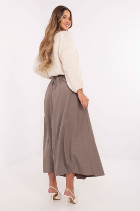 Spódnica Model DHJ-SD-19720.83 Dark Beige - Italy Moda Spódnica Model DHJ-SD-19720.83 Dark Beige - Italy Moda