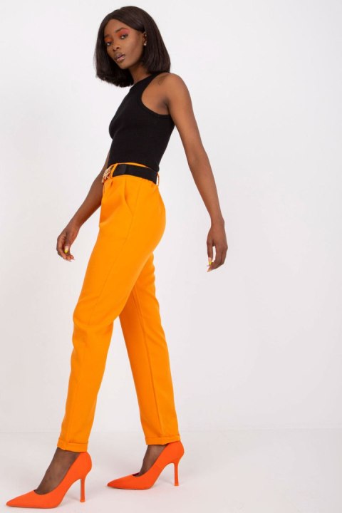 Spodnie Damskie Model DHJ-SP-13165.20 Light Orange - Italy Moda Spodnie Damskie Model DHJ-SP-13165.20 Light Orange - Italy Moda