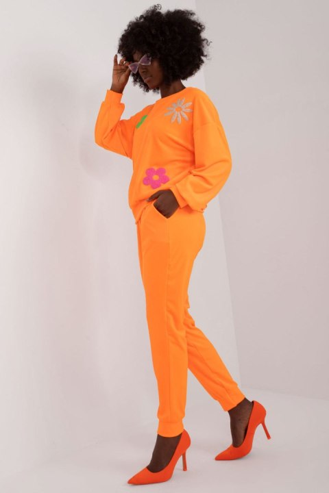 Spodnie Komplet Model DHJ-KMPL-8655.05 Fluo Orange - Italy Moda Spodnie Komplet Model DHJ-KMPL-8655.05 Fluo Orange - Italy Moda