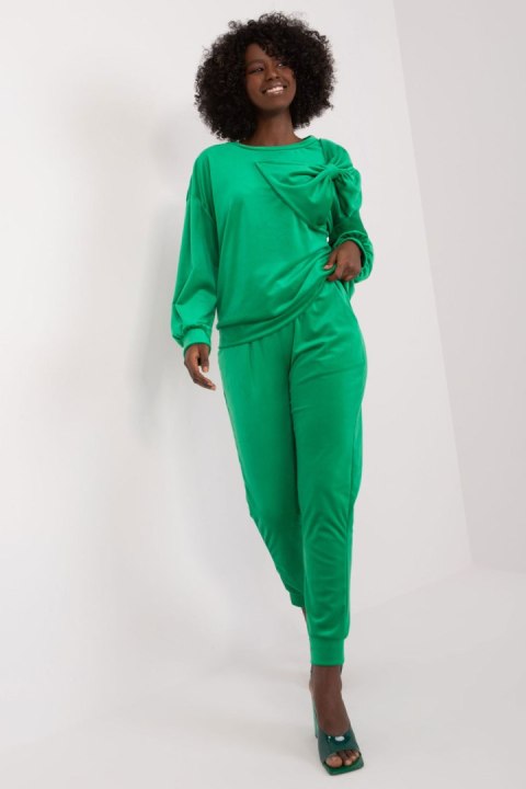 Spodnie Komplet Model DHJ-KMPL-8831.14X Green - Italy Moda Spodnie Komplet Model DHJ-KMPL-8831.14X Green - Italy Moda