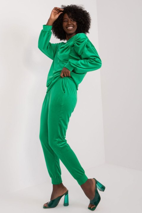 Spodnie Komplet Model DHJ-KMPL-8831.14X Green - Italy Moda Spodnie Komplet Model DHJ-KMPL-8831.14X Green - Italy Moda
