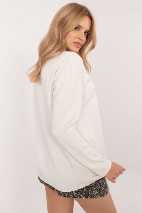 Sweter Damski Model DHJ-BZ-19238.26 Ecru - Italy Moda Sweter Damski Model DHJ-BZ-19238.26 Ecru - Italy Moda