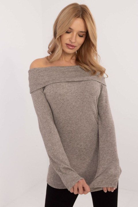 Sweter Damski Model DHJ-SW-A2449.33 Dark Beige - Italy Moda Sweter Damski Model DHJ-SW-A2449.33 Dark Beige - Italy Moda