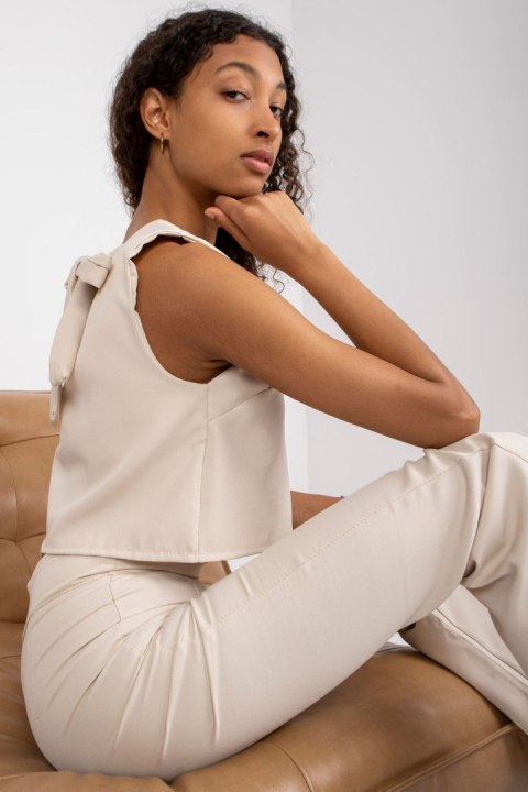 Spodnie Komplet Model DHJ-KMPL-6323.18 Light Beige - Italy Moda Spodnie Komplet Model DHJ-KMPL-6323.18 Light Beige - Italy Moda