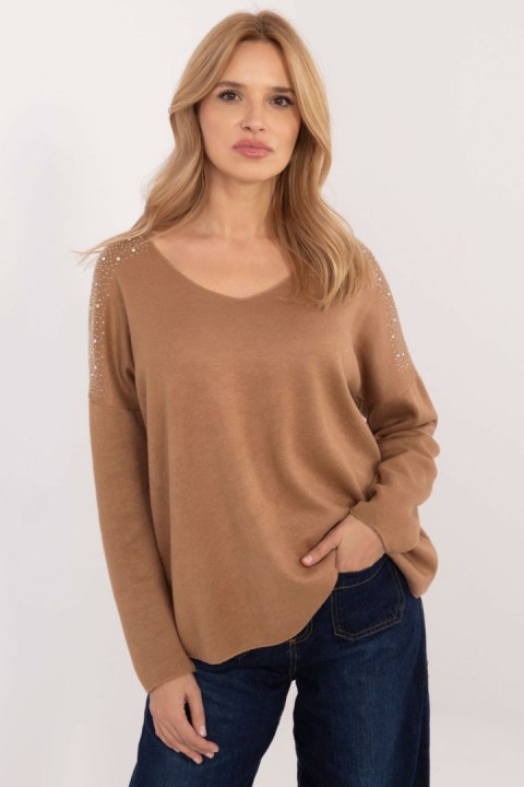 Sweter Damski Model DHJ-SW-17690.21 Camel - Italy Moda Sweter Damski Model DHJ-SW-17690.21 Camel - Italy Moda