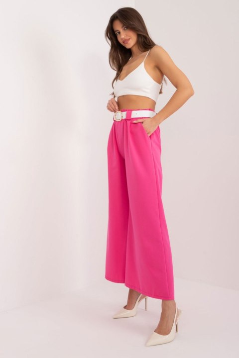 Spodnie Damskie Model DHJ-SP-5583.88 Fuksja - Italy Moda Spodnie Damskie Model DHJ-SP-5583.88 Fuksja - Italy Moda