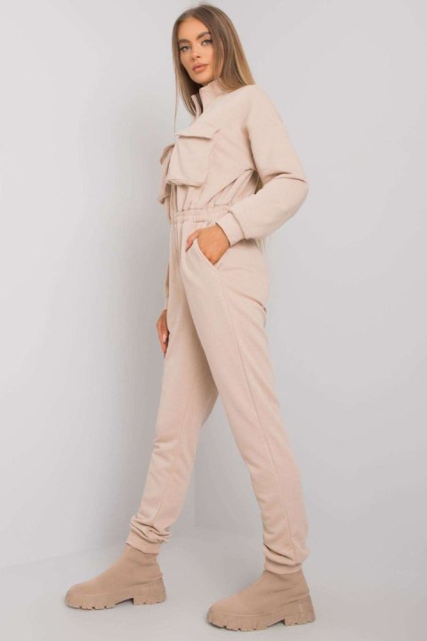 Kombinezon Model EM-KO-636.98 Beige - Ex Moda Hurtownia odzieży on-line, moda damska, bielizna i obuwie dla kobiet - Matterhorn. Kombinezon Model EM-KO-636.98 Beige - Ex Moda Hurtownia odzieży on-line, moda damska, bielizna i obuwie dla kobiet - Matterhorn.