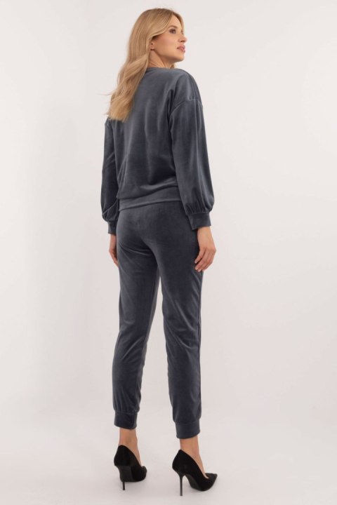 Spodnie Komplet Model DHJ-KMPL-8655-1.67 Grafit - Italy Moda Spodnie Komplet Model DHJ-KMPL-8655-1.67 Grafit - Italy Moda