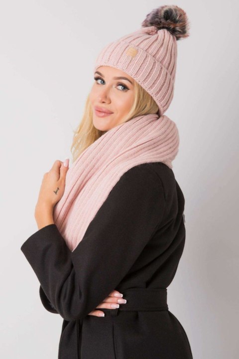 Komplet Model JK-KMPL-7-1.40X Light Pink - Rue Paris Komplet Model JK-KMPL-7-1.40X Light Pink - Rue Paris