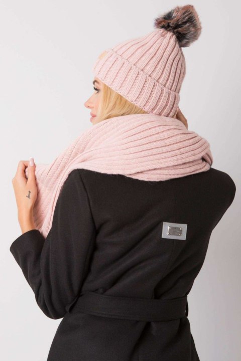 Komplet Model JK-KMPL-7-1.40X Light Pink - Rue Paris Komplet Model JK-KMPL-7-1.40X Light Pink - Rue Paris