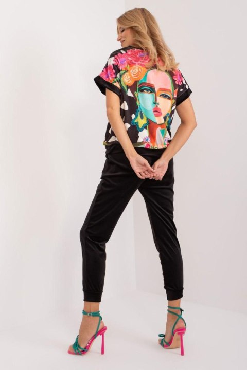 Spodnie Komplet Model DHJ-KMPL-8899-2.53 Black - Rue Paris Spodnie Komplet Model DHJ-KMPL-8899-2.53 Black - Rue Paris