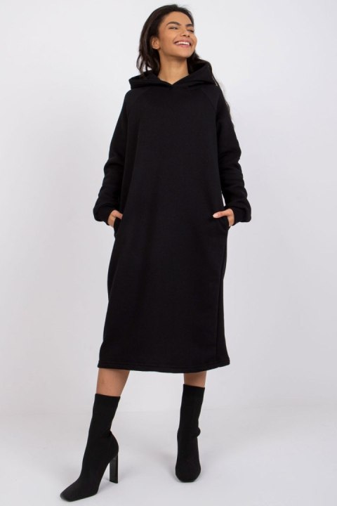 Sukienka Model RV-SK-7463.24X Black - Rue Paris Sukienka Model RV-SK-7463.24X Black - Rue Paris