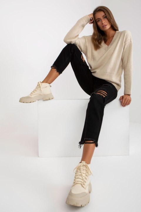 Sweter Damski Model LC-SW-0332.17 Beige - Rue Paris Sweter Damski Model LC-SW-0332.17 Beige - Rue Paris