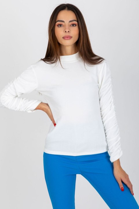 Bluzka Model RP-BZ-8181.81P Ecru - Rue Paris Bluzka Model RP-BZ-8181.81P Ecru - Rue Paris