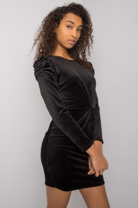 Sukienka Model WN-SK-H614.34X Black - Rue Paris Sukienka Model WN-SK-H614.34X Black - Rue Paris