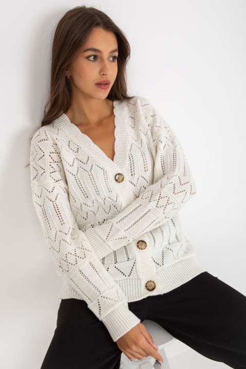Sweter Damski Model LC-SW-8022.04P Ecru - Rue Paris Sweter Damski Model LC-SW-8022.04P Ecru - Rue Paris