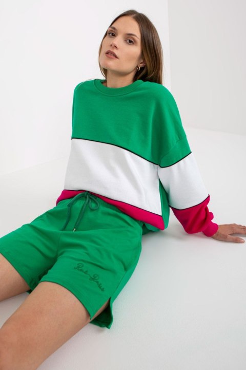 Szorty Damskie Model RV-SN-7995.14 Green - Rue Paris Szorty Damskie Model RV-SN-7995.14 Green - Rue Paris