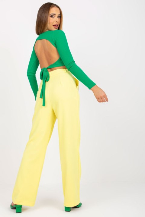 Spodnie Damskie Model TO-SP-18155.21P Light Yellow - Rue Paris Spodnie Damskie Model TO-SP-18155.21P Light Yellow - Rue Paris