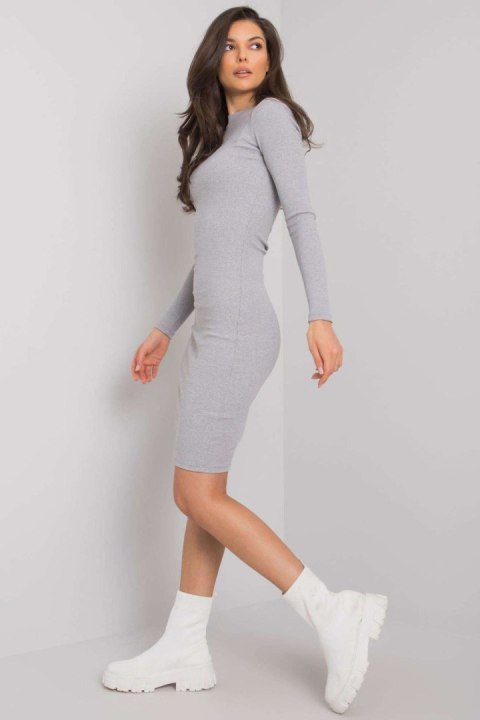 Sukienka Model RV-SK-5131.18P Grey - Rue Paris Sukienka Model RV-SK-5131.18P Grey - Rue Paris