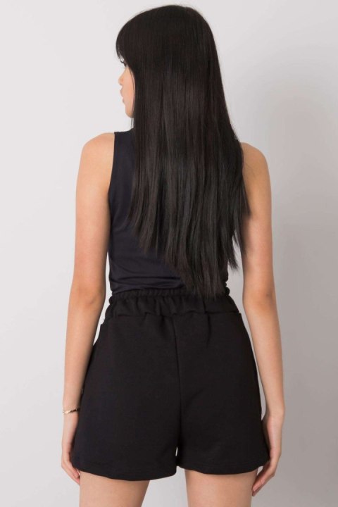 Szorty Damski Model RV-SN-6700.20X Black - Rue Paris Szorty Damski Model RV-SN-6700.20X Black - Rue Paris