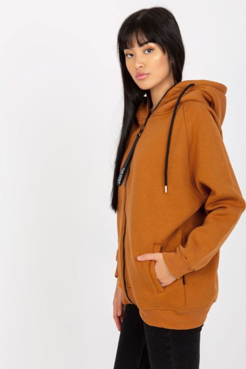 Bluza Damska Model AP-BL-AP-3003.59 Light Brown - Rue Paris Bluza Damska Model AP-BL-AP-3003.59 Light Brown - Rue Paris
